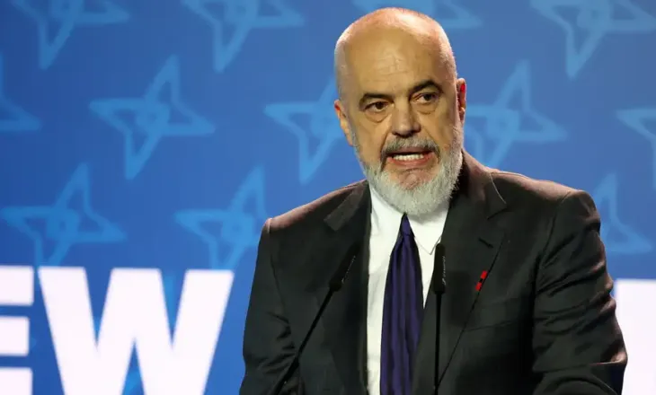 ‘Opozita në protestë, ndryshime kabineti nën trysni’/ DW: Largimi i Ballukut pas përplasjeve me drejtësinë…