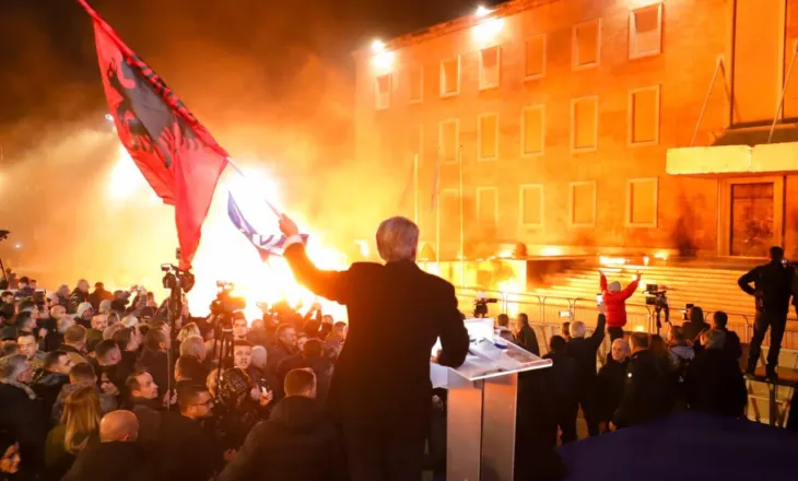 Opozita “pushton” sot bulevardin, kërkohet dorëheqja e Ramës e Ballukut, 1350 efektivë për protestën