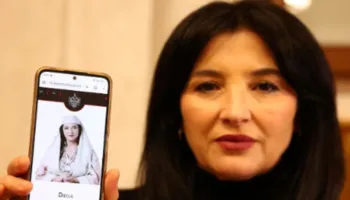 Paditi “Diellën” për imazhin! Aktorja Anila Bisha: Kush s’do kryeministrin, më urren edhe mua…kam krijuar një emër të bukur