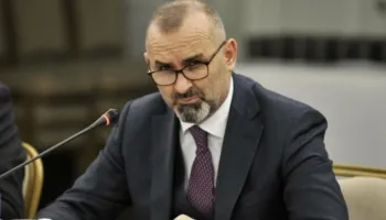 Pagat e magjistratëve, Ulsi Manja shpjegon ku nisi “përplasja”: Sistemi i pagave jo listë dëshirash…