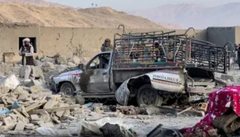 Pakistani kryen sulme ajrore në Afganistan, raportohet për dhjetëra persona të vrarë dhe të plagosur