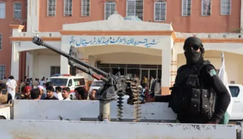 Pakistani sulmon 22 lokacione në Afganistan, 274 anëtarë talebanë të vrarë, Kabuli bën thirrje për dialog