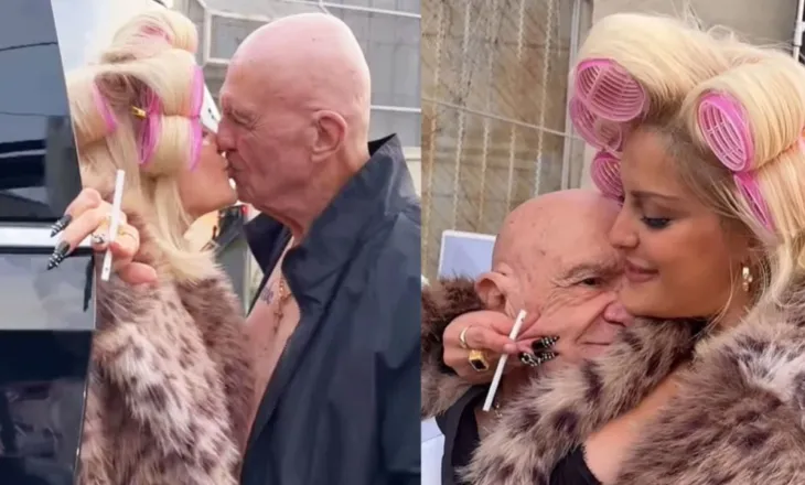 Pamjet virale/ Bebe Rexha puth në buzë një burrë të moshuar