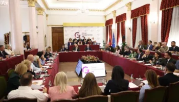 Para nisjes për Bruksel, Rama mbledh Grupin Parlamentar të PS