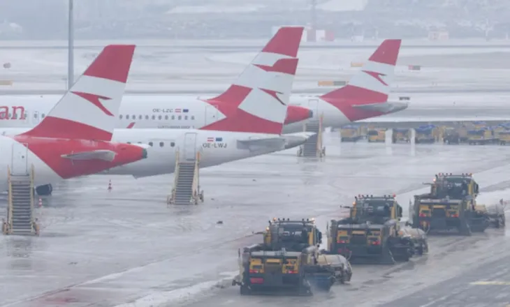 Paralizohet aeroporti i Vjenës, anulohen fluturimet nga reshjet e dendura të borës