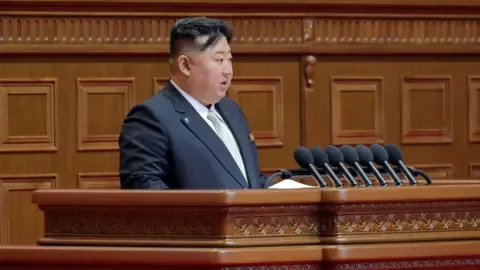 Partia e Punës e Koresë së Veriut rizgjedh Kim Jong Un si sekretar të përgjithshëm