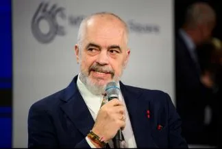 Pas Davosit, Uashingtoni i mbyll derën Edi Ramës edhe në Konferencën e Mynihut, SHBA ftojnë Kurtin dhe e urojnë për…