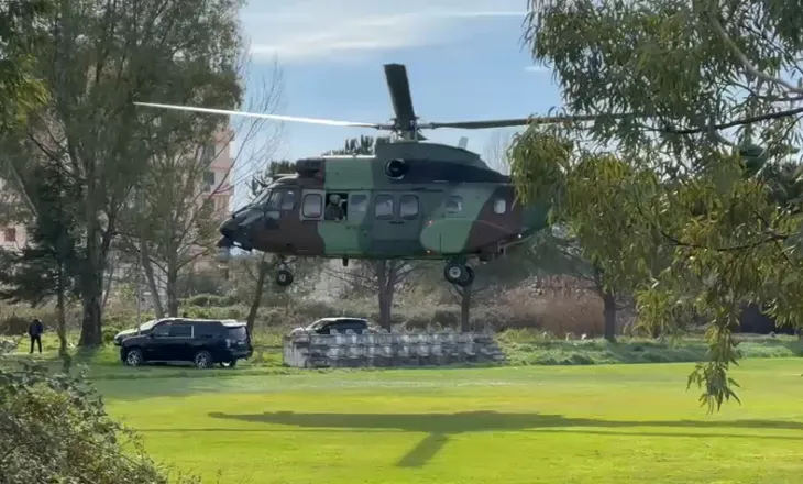 Pas Korçës, Rama mbërrin në Vlorë me helikopter ushtarak