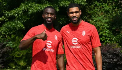 Pas Maignan gati dy rinovime të tjera për Milan, kontrata e re deri në vitin 2030 për dy anglezët