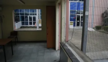 Pas presionit të Shoqatës së Gjyqtarëve, nis rimodelimi i hyrjes së GJKKO-SPAK