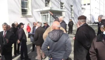 Pas rrëzimit të “Statusit” në Kuvend, minatorët në protestë, kërkojnë paga dinjitoze dhe pension të parakohshëm