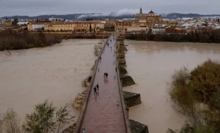 Pasojat e stuhisë: pamjet ajrore tregojnë përmbytje të përhapura në Andaluzinë e Spanjës