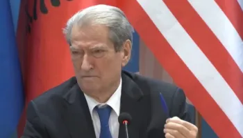 PD mbledh grupin parlamentar, Berisha: S’e keni idenë sesa të zemëruar janë qytetarët me qeverinë