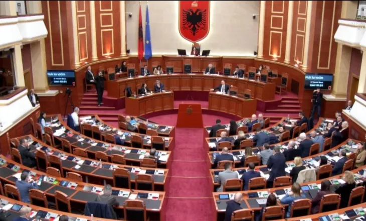 PD rikthehet në komisionin e Reformës Territoriale, PS e tërheq draftin me ndryshimet nga rendi i ditës