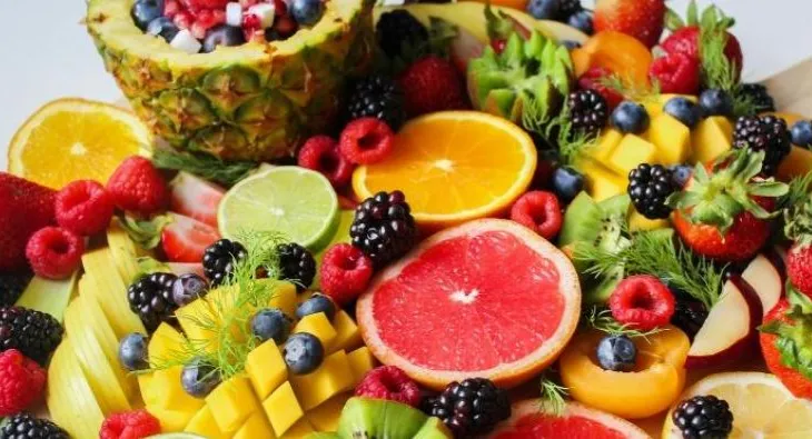 Për një shëndet më të mirë, ja cilat janë disa nga frutat që duhet të konsumoni