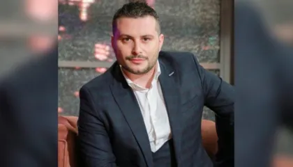 Për Qorin e opozitarët ose të fandaksurit e drejtësisë