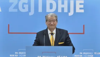 “Përfundoi duke u puthur me Dashin”, Berisha: Ramës i anuluan ftesën në Konferencën e Mynihut