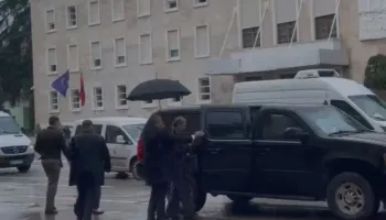 Përfundon takimi i të Ngarkuarës me Punë të SHBA Van Horn me Peleshin, zbardhen diskutimet