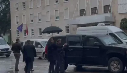 Përfundon takimi i të Ngarkuarës me Punë të SHBA Van Horn me Peleshin, zbardhen diskutimet