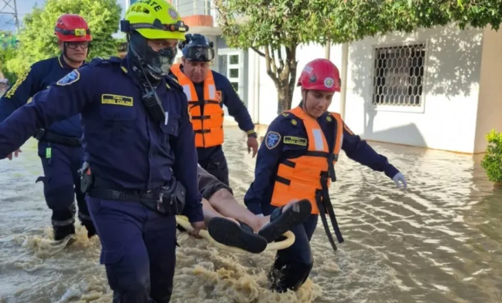 Përmbytje në Kolumbi, humbin jetën 22 persona