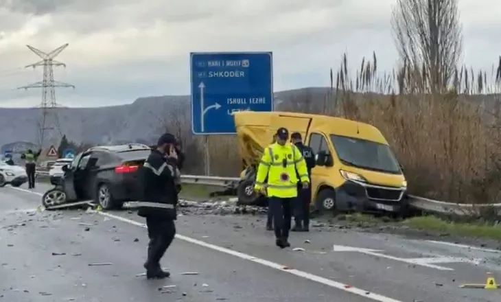 Përplasje zinxhir në Ishull-Lezhë, disa persona mbeten të lënduar