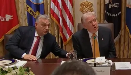 Përplasjet e diplomacisë në Budapest