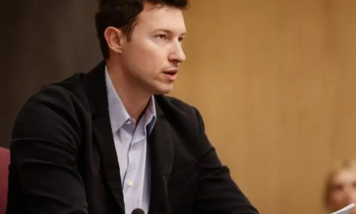 Peticioni i studentëve për provimin e jurisprudencës në shqip/ Denion Meidani: E kemi adresuar shqetësimin