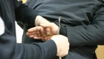 Plagosja në Tiranë/ Policia hedh dritë, zbardhen emrat e dy të arrestuarve, tre të tjerë në kërkim