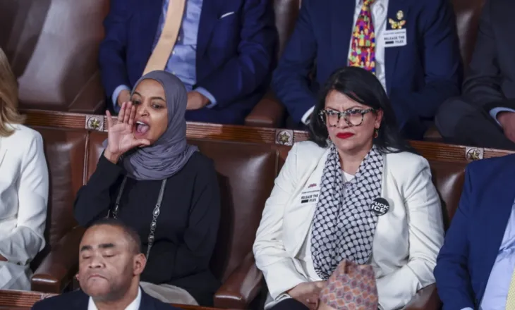 “Po vrisni amerikanë”, deputetja demokrate bërtet dhe ndërpret fjalimin e Trumpit (VIDEO)