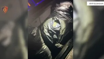 Policia godet grupin kriminal! Shisnin drogë nga veriu në jug dhe jashtë vendit, katër persona të arrestuar! Sekuestrohet kanabis dhe armë zjarri