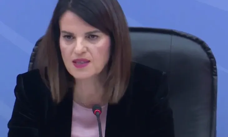 Policia nuk jep leje për protestën, Ministrja e Brendshme bën apel politikës: Mos shtyni të miturit në krim