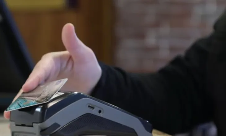 POS-et ndezin debat, operatorët turistikë kundër komisioneve të larta dhe mungesës së bakshishit