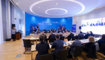 PPE: Demokracia në Shqipëri në rrezik! Alarm për zgjedhjet, pavarësinë e gjyqësorit dhe lirinë e medias