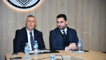 Prefekti i Tiranës vizitë në Kavajë, Hajdari: Mundësi për të ndërtuar ura bashkëpunimi në shërbim të qytetarëve