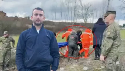 Prej 29 ditësh i zhdukur, momenti kur trupi i pajetë i Jurgen Karajit nxirret nga liqeni i Urakës