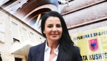 Prej 9 orë të ngujuar/ Gazetarja Lala zbulon detaje: Çfarë u diskutua mes gjyqtarëve