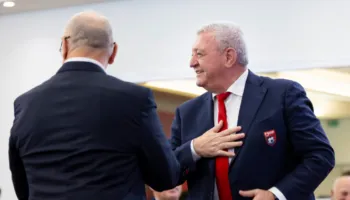 Presidenti Duka merr letra urimi nga Sekretari i Përgjithshëm i FIFA-s, homologët në Europë dhe Lugina e Preshevës për rizgjedhjen në krye të FSHF-së