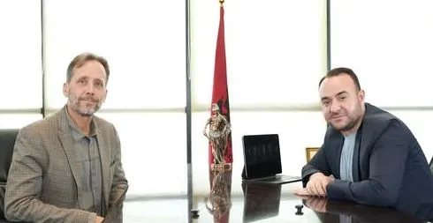 Presidenti i Dhomës Amerikane të Tregtisë komenton axhendën Soros në Shqipëri dhe SHBA: Duhet të distancohemi nga Soros