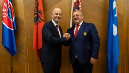 Presidenti i FIFA-s, Infantino uron Armand Dukën për rizgjedhjen si president i FSHF-së