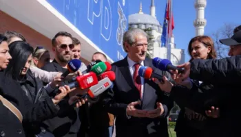 Presim mbështetje të re nga PPE! Jam i shqetësuar për të sëmurët e izoluar pa mjekim në juglindje