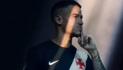 Probleme me shëndetin mendor, tërhiqet nga klubi brazilian ish-ylli i Barcelonës dhe i Bayern Munich