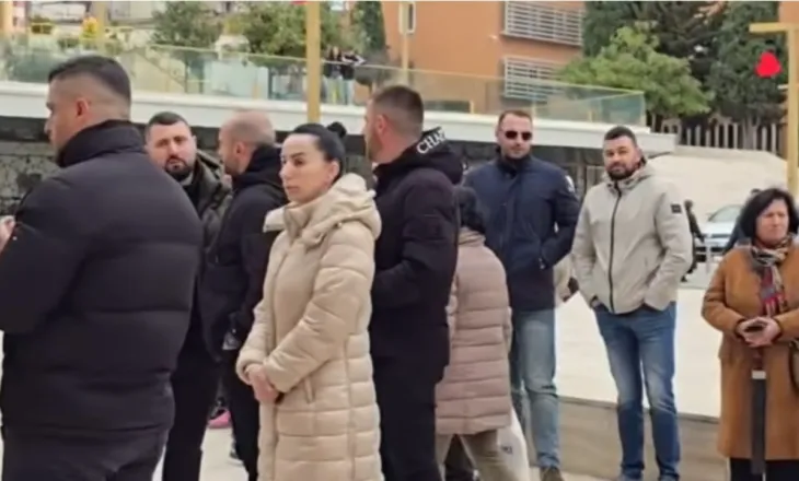 Projekti TID/ Sot afati i fundit për lirimin vullnetar të banesave, banorët e Durrësit: Kërkojmë pezullimin e shembjeve