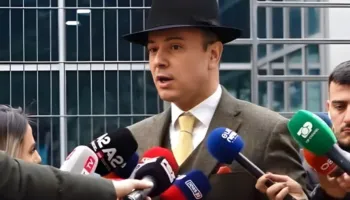 Prokurorët politikë, ngritën akuzë politike/ Malltezi lexon 200 faqet e kundërshtimit të akuzave ne dosjen Partizani