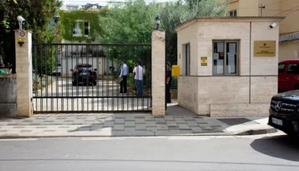 Prokuroria Tiranë nis hetimet për evazion fiskal në shërbimet postare