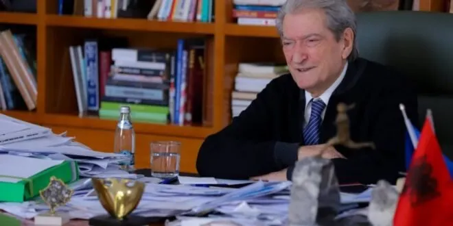 Protesta/ Berisha: Sigurisht që do ketë revoltë! Kryengritja jonë paqësore do njohë dimensione të reja!