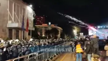 Protesta e Berishës në 10 shkurt, lihen në detyrim paraqitje 7 të miturit e arrestuar