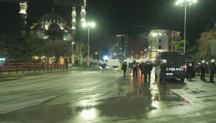 Protesta e opozitës, 7 të shoqëruar në komisariat