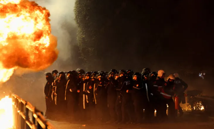 Protesta e opozitës, ish-deputeti akuzon Sali Berishën: Kërkonte viktima, ndihet i sfiduar nga Salianji