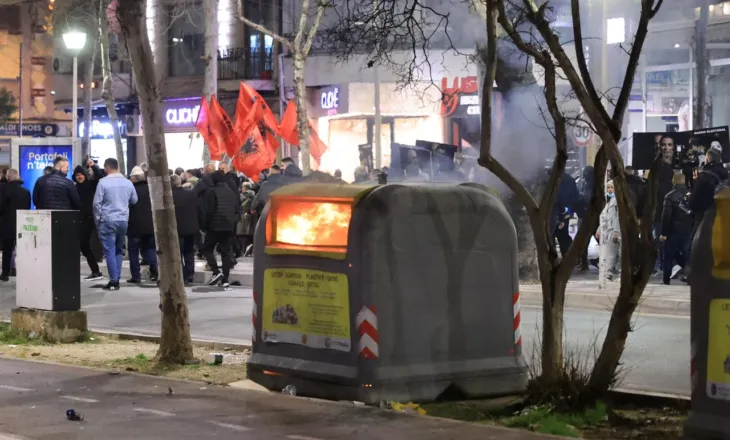 Protesta e opozitës, reagon Balla: Partia që lindi nga idealet e dhjetorit ‘90, ka përfunduar të ketë ideal djegien e kazanëve