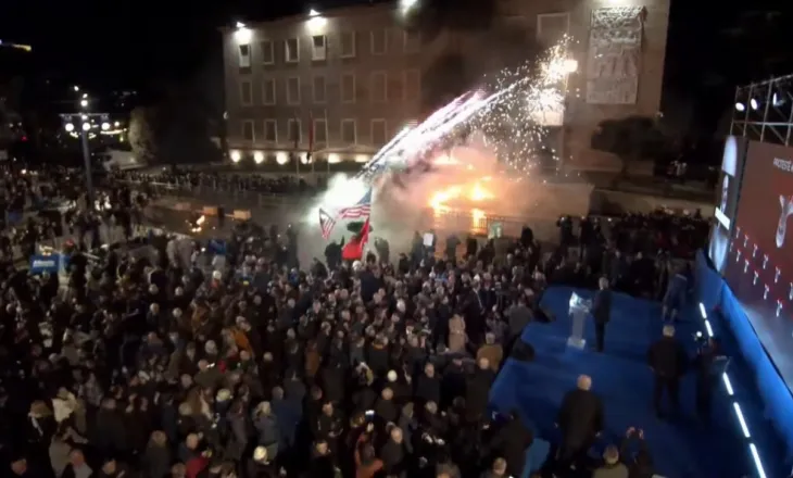 Protesta e opozitës, reagon sërish Koçiu: Shfaqje e shëmtuar! Shqipëria nuk është më ajo e ’97